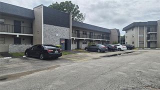 7920 N Colony Cir N 103, Tamarac, FL 33321