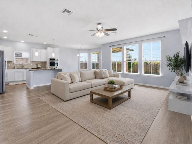 3301 Aubree Katherine DR, Killeen, TX 76542