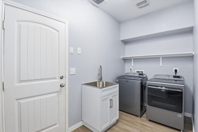 3301 Aubree Katherine DR, Killeen, TX 76542