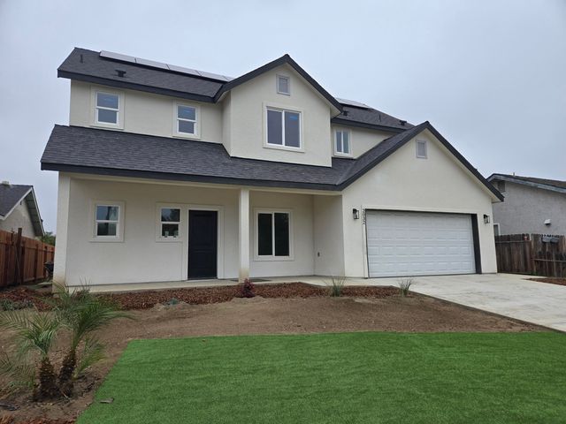 2032 E Pershing Avenue, Visalia, CA 93292