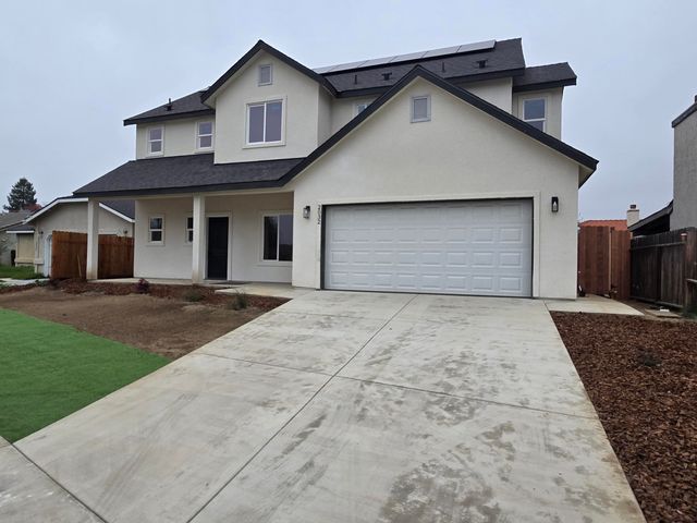 2032 E Pershing Avenue, Visalia, CA 93292