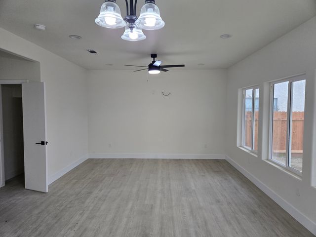 2032 E Pershing Avenue, Visalia, CA 93292