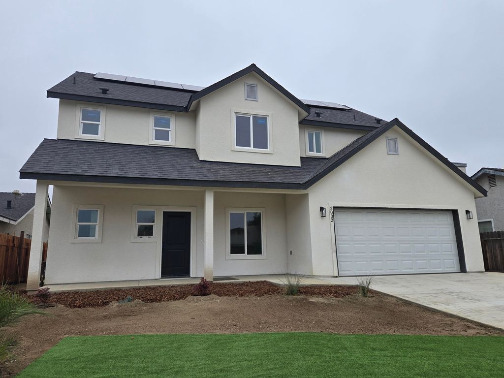 2032 E Pershing Avenue, Visalia, CA 93292