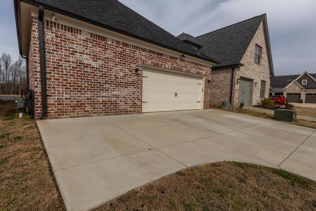 410 VALLEY FORGE LN, Rossville, TN 38066