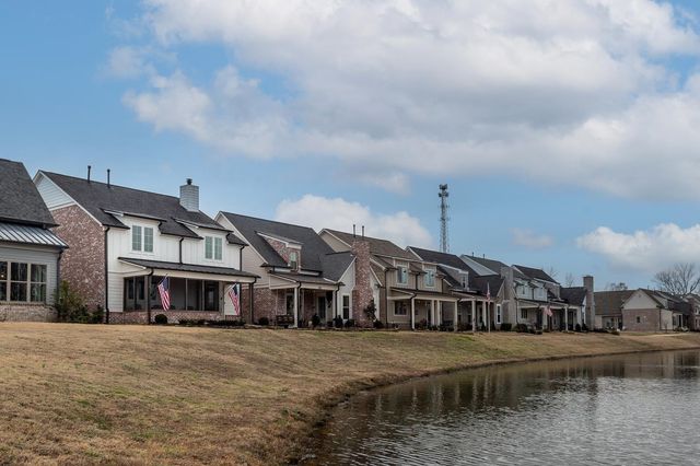 410 VALLEY FORGE LN, Rossville, TN 38066