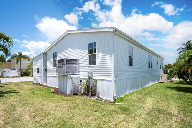 2 HOLLAND DRIVE 39E, Punta Gorda, FL 33950