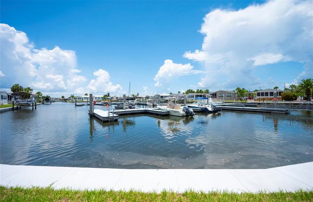 2 HOLLAND DRIVE 39E, Punta Gorda, FL 33950