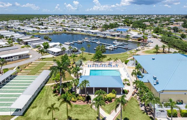 2 HOLLAND DRIVE 39E, Punta Gorda, FL 33950
