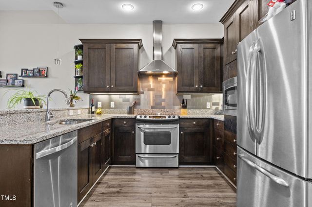 400 W North Street 1028, Raleigh, NC 27603