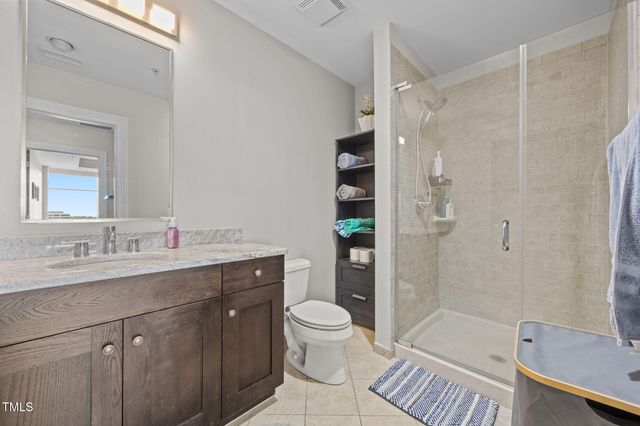 400 W North Street 1028, Raleigh, NC 27603