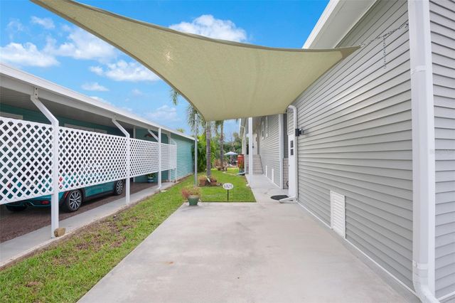 6825 MOUNT ORANGE DRIVE NE 390, St Petersburg, FL 33702