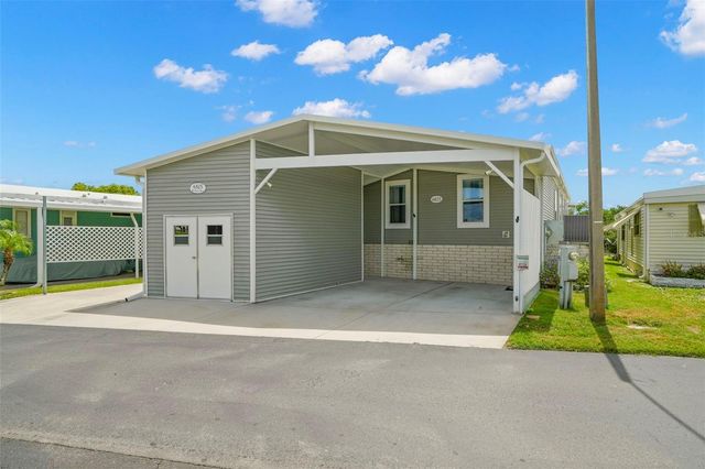 6825 MOUNT ORANGE DRIVE NE 390, St Petersburg, FL 33702