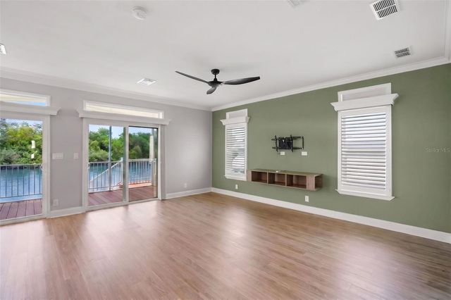 6825 MOUNT ORANGE DRIVE NE 390, St Petersburg, FL 33702
