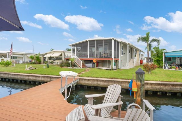 6825 MOUNT ORANGE DRIVE NE 390, St Petersburg, FL 33702