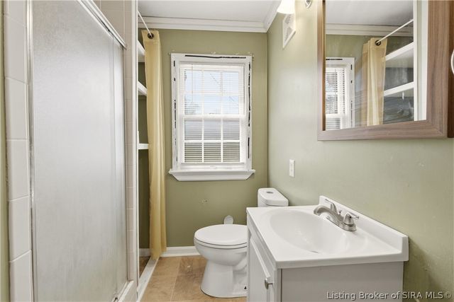 1121 Centralia Court, Clarksville, IN 47129