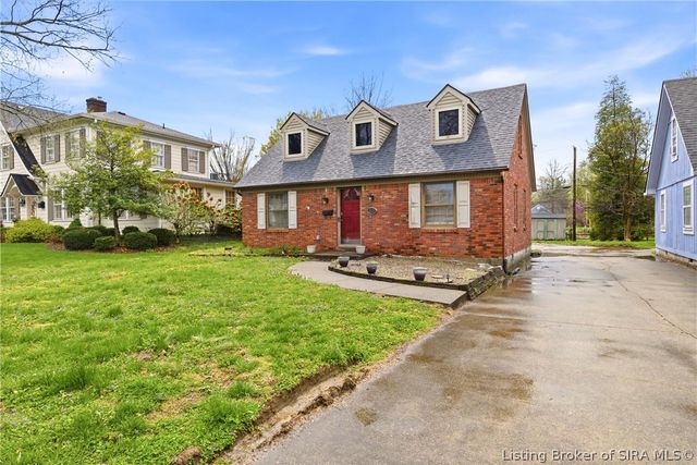 1121 Centralia Court, Clarksville, IN 47129