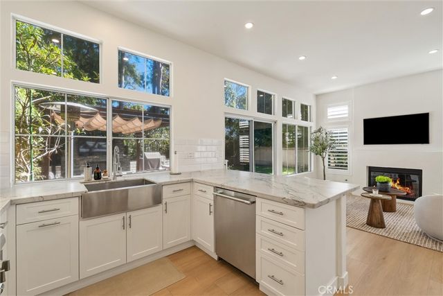 10898 Dishman Place, Tustin, CA 92782