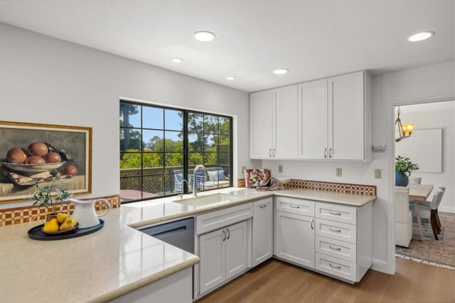 23 Deer Stalker, Monterey, CA 93940
