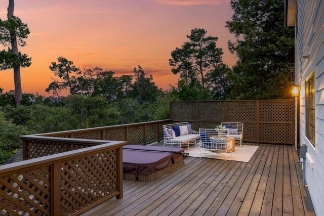 23 Deer Stalker, Monterey, CA 93940