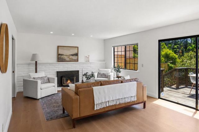 23 Deer Stalker, Monterey, CA 93940