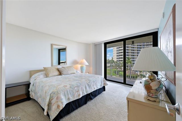 320 Seaview CT 307, Marco Island, FL 34145