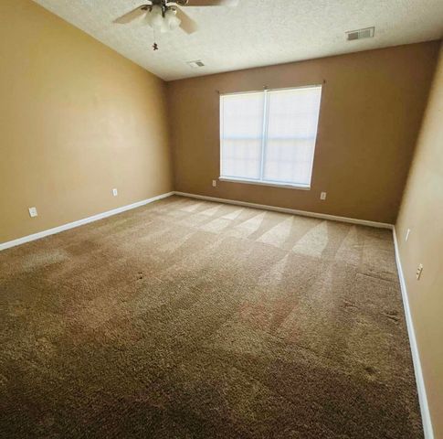 175 Santa Barbara Boulevard, Georgetown, KY 40324