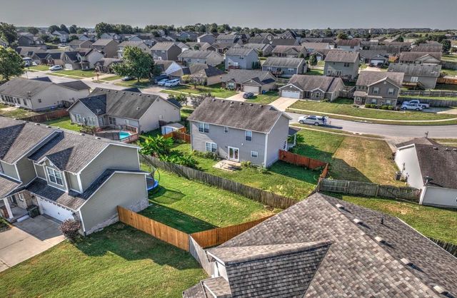 175 Santa Barbara Boulevard, Georgetown, KY 40324
