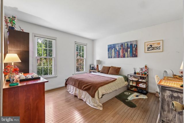 11399 BANTRY TER, Fairfax, VA 22030