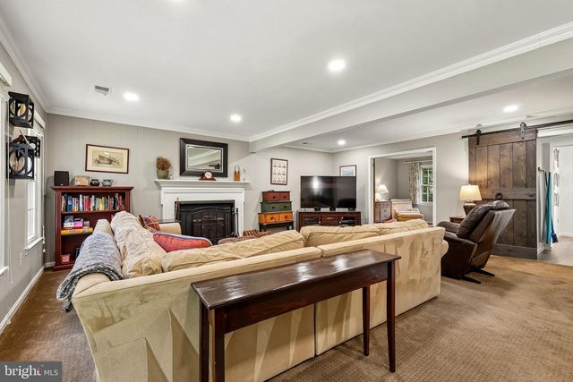11399 BANTRY TER, Fairfax, VA 22030