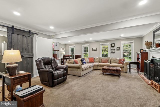 11399 BANTRY TER, Fairfax, VA 22030
