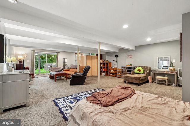 11399 BANTRY TER, Fairfax, VA 22030