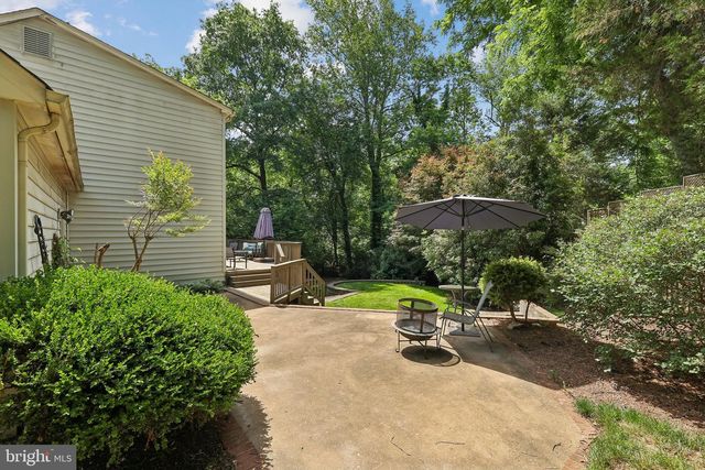11399 BANTRY TER, Fairfax, VA 22030