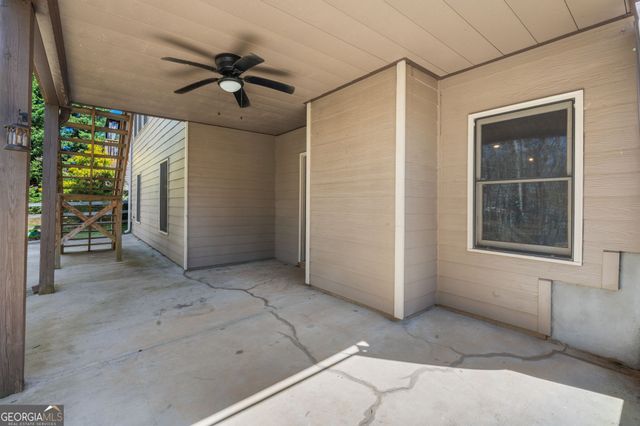 567 Blackberry Run Trail, Dallas, GA 30132