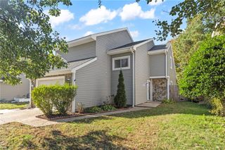 5408 Chatham Lake DR, Virginia Beach, VA 23464