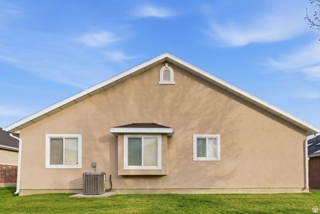 2303 GARDEN LN, Layton, UT 84041