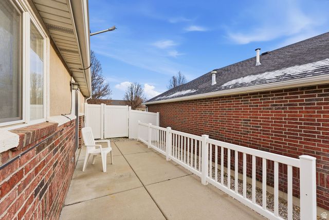 2303 GARDEN LN, Layton, UT 84041