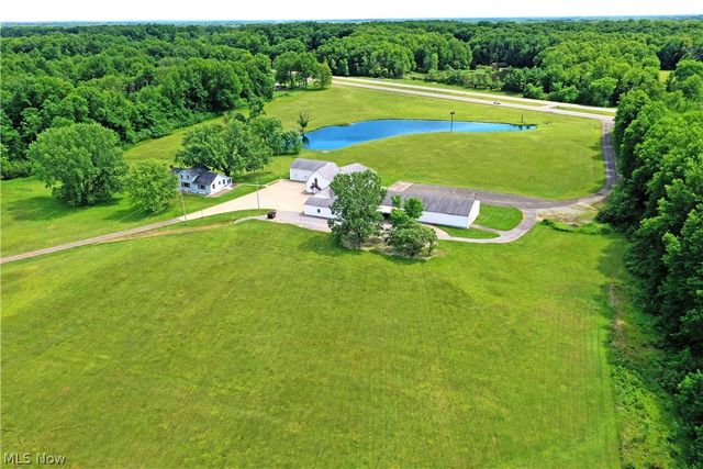 4085 Herner County Line Road, Southington, OH 44470