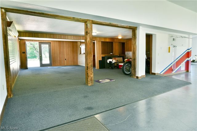 4085 Herner County Line Road, Southington, OH 44470