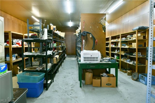 4085 Herner County Line Road, Southington, OH 44470