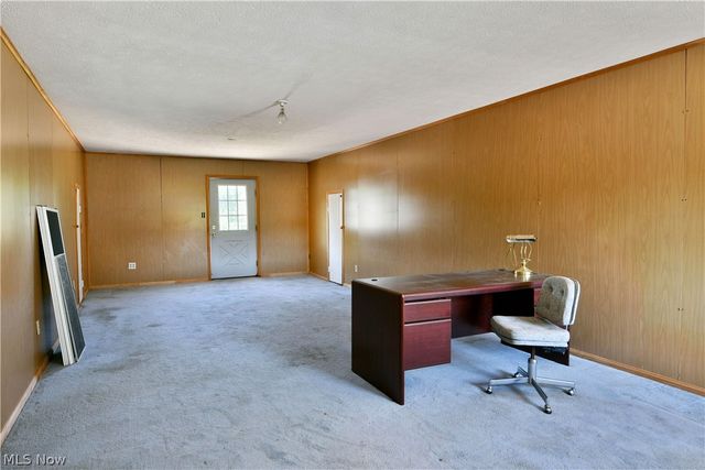 4085 Herner County Line Road, Southington, OH 44470