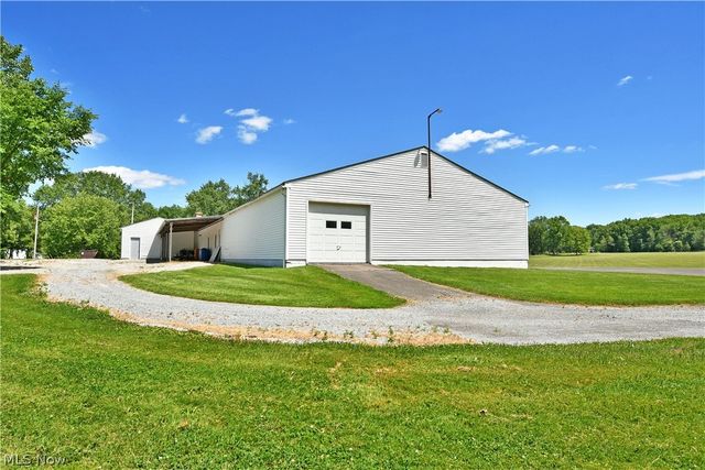4085 Herner County Line Road, Southington, OH 44470