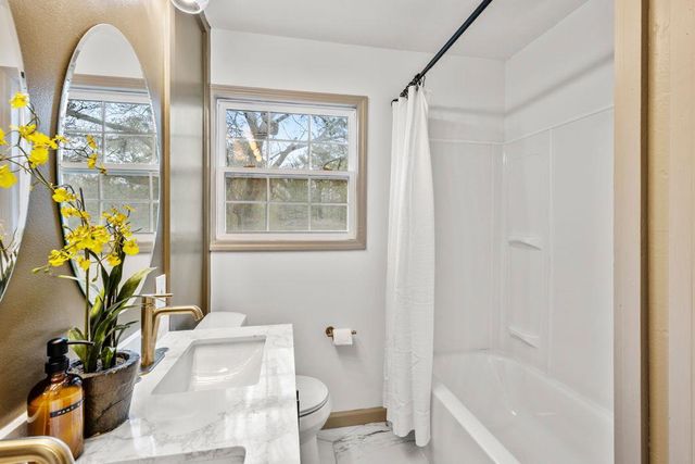 2608 Barge SW, Atlanta, GA 30331