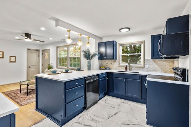 2608 Barge SW, Atlanta, GA 30331