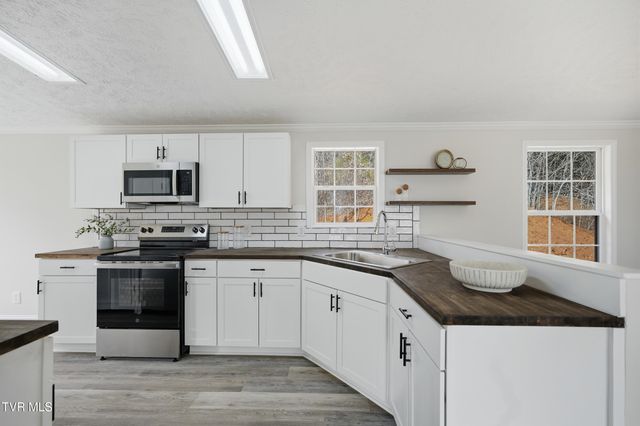 111 Forester Lane, Jonesborough, TN 37659