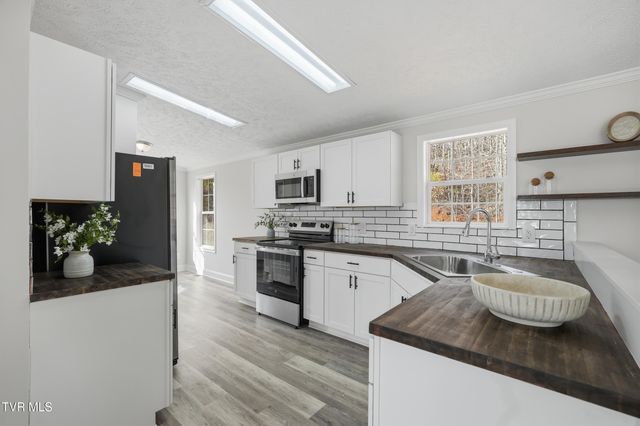 111 Forester Lane, Jonesborough, TN 37659