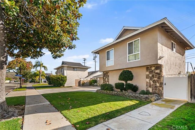 4024 E Del Valle, Orange, CA 92869