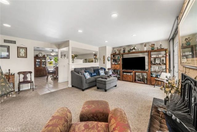 4024 E Del Valle, Orange, CA 92869