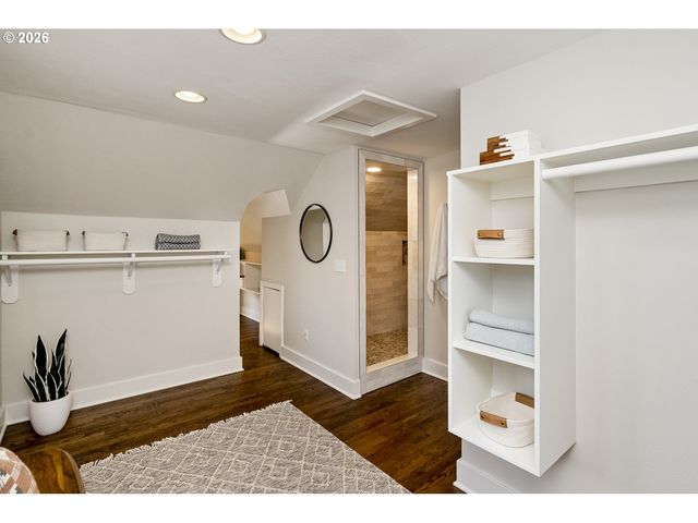 3744 Ne 24TH Ave, Portland, OR 97212