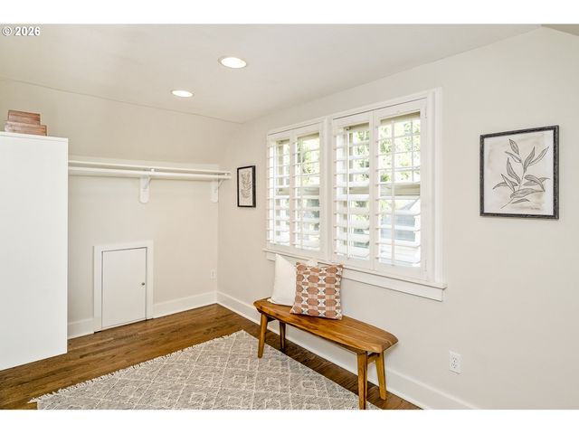 3744 Ne 24TH Ave, Portland, OR 97212