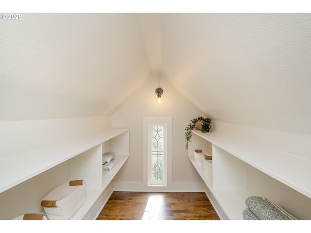 3744 Ne 24TH Ave, Portland, OR 97212